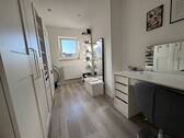 Zimmer 2 - 