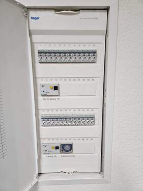 Erneuerte Elektrik - 