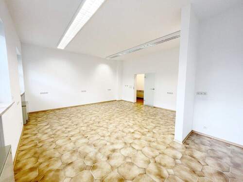 Gewerbe EG Werkstattraum-Teeküche - 