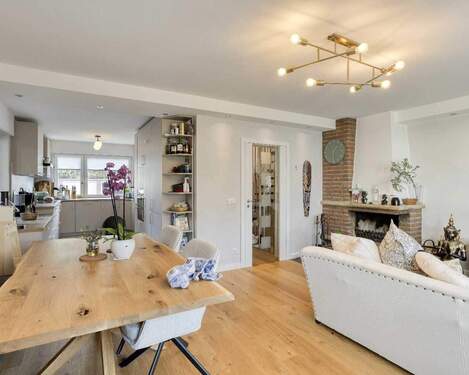 Offener Wohn-/Essbereich - 6 Zimmer Reihenendhaus zum Kaufen in Ratingen