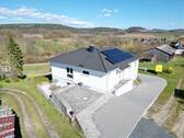 Luftbild - Energieeffizientes Wohnen im modernen Bungalow