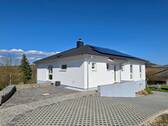 Toller Bungalow - 5 Zimmer Einfamilienhaus zum Kaufen in Rödental
