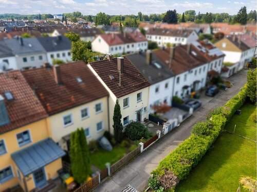 Ohne Logo-24 - 6 Zimmer Reihenmittelhaus zum Kaufen in Augsburg