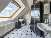 Tageslichtbad im Obergeschoss - 
