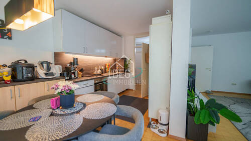 Wohnen/Kochen - Etagenwohnung mit 78,90 m&sup2; in München zum Kaufen