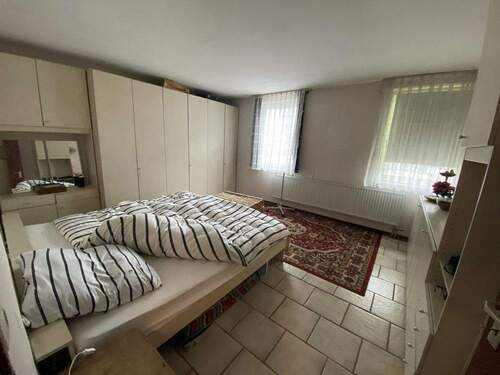 Erdgeschoss: Schlafzimmer - 
