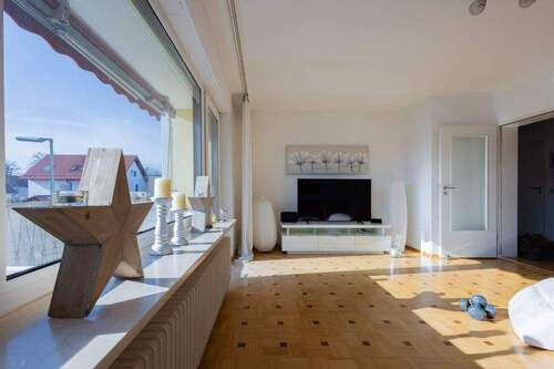 Whg 3 helles Wohnen - Mehrfamilienhaus, Wohnhaus mit 414,10 m&sup2; in München zum Kaufen