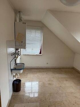 image004.jpg - Büro in Söhrewald