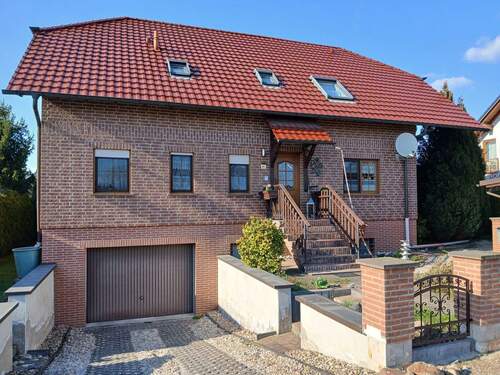 Eingang - 6 Zimmer Einfamilienhaus zum Kaufen in Eilenburg