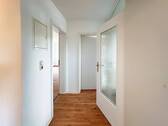 Flur - 2 Zimmer Etagenwohnung in Alpenrod