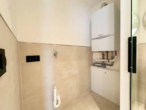 Badezimmer - Wasch & Heizungsraum - 