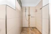 Neubau: Dusche - 