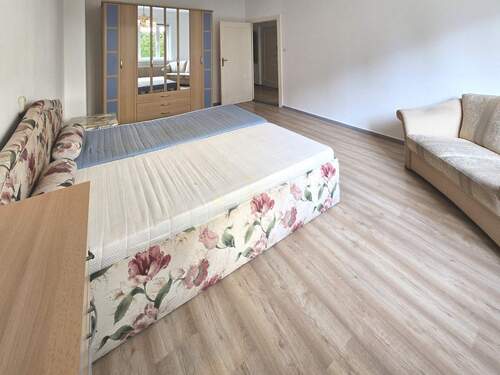 Schlafen.. - 2 Zimmer Etagenwohnung in Berlin