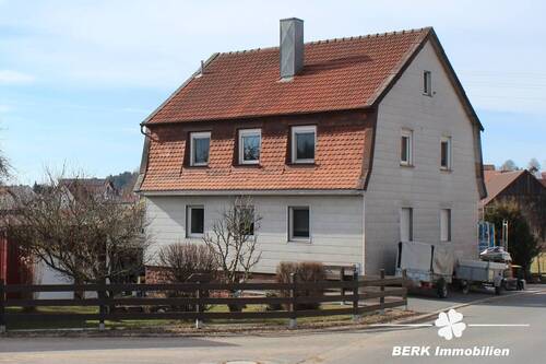 Außenansicht - BERK Immobilien - Gepflegtes Einfamilienhaus mit Charme in Mudau-Reisenbach zu verkaufen
