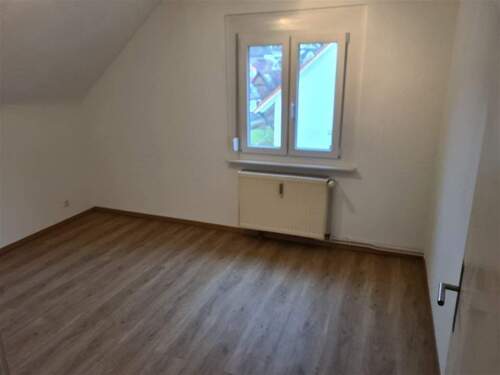 Kinderzimmer/Büro - 