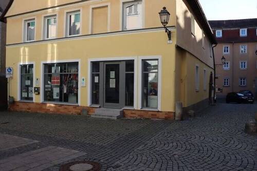 Bild 7 - Gewerberäume - Laden im Zentrum