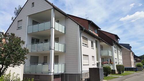Objektansicht - ***Schöne Dachgeschosswohnung mit BALKON***
