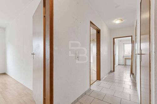 Platz für Kommode - Etagenwohnung mit 68,90 m² in Köln zum Kaufen