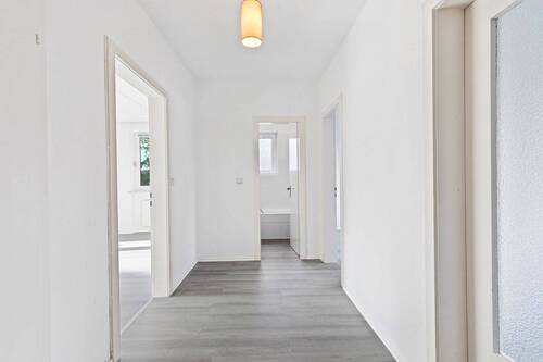Flur - 2 Zimmer Etagenwohnung in Hamburg / Meiendorf
