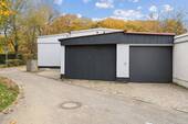 Garage - 7 Zimmer Doppelhaushälfte zum Kaufen in Ulm-Wiblingen