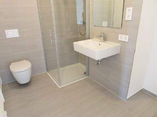 Badezimmer_Dusche - 
