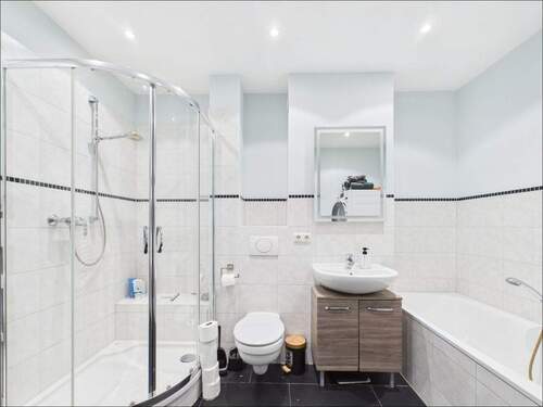 Badezimmer OG - Reihenmittelhaus mit 136,00 m&sup2; in Rödermark / Ober-Roden zum Kaufen