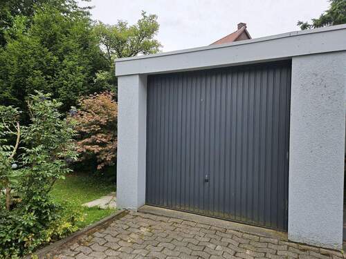 Garage - 