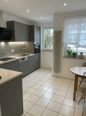 kein Originalbild- Küche OG links - Designbeispiel Küche - 