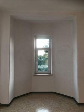 Wohnung mit Erkerfenster - 2 Zimmer Etagenwohnung in Zittau