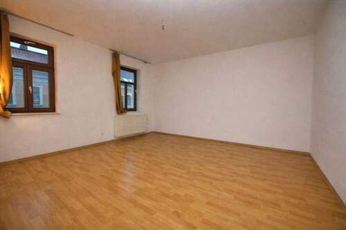 Wohnzimmer - 1 Zimmer Etagenwohnung zum Kaufen in Leipzig