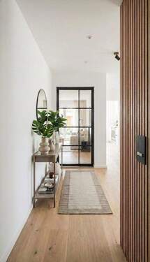 Flur - 4 Zimmer Etagenwohnung in Radeberg