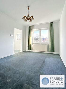 Wohnraum-2 - 3 Zimmer Etagenwohnung zum Kaufen in Dortmund