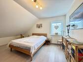 Schlafzimmer DG - 