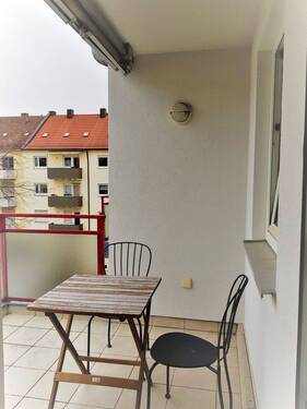 Balkon Ausblick zum Innenhof - 