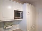 Küche mit Kühlschrank - 