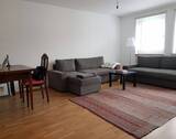 Wohnzimmer zum Innenhof gerichtet - 