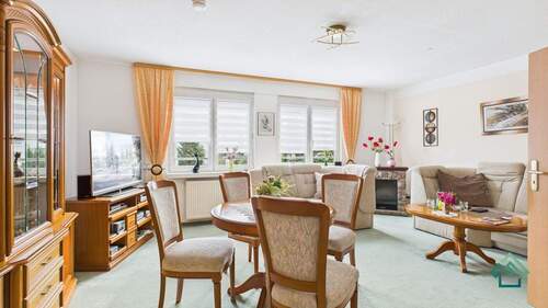 Wohnzimmer OG - Reihenmittelhaus mit 143,00 m² in Erfurt zum Kaufen