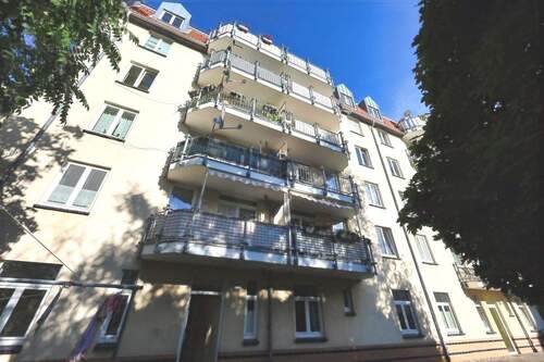 Hausansicht Rückseite - 3 Zimmer Etagenwohnung in Leipzig