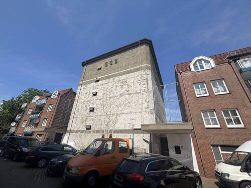 Vorderansicht - Bunker für Gewerbenutzung (Lager, Escape Room, Rechenzentrum, Proberäume etc.)