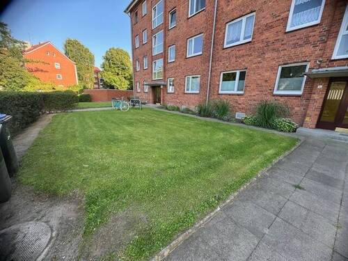 Vorgarten - Etagenwohnung mit 58,00 m² in Lübeck-St. Lorenz-Nord zum Kaufen