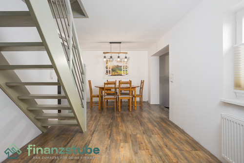 Flur OG - Einfamilienhaus mit 234,00 m² in Klettbach zum Kaufen