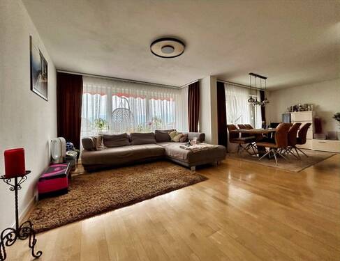 Wohn- und Esszimmer - 3 Zimmer Etagenwohnung zum Kaufen in Balingen