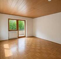 Viel Platz zum Wohlfühlen - mit großem Balkon, Einbauküche und separatem WC - Triptis
