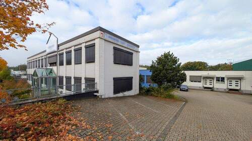 Internet 2 - Halle zum Kaufen in Velbert