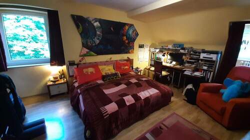 24 Schlafzimmer, Obergeschoss - 