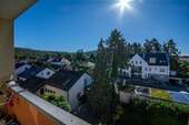Loggia mit bester Aussicht - 2 Zimmer Etagenwohnung in Neumarkt in der Oberpfalz