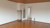 Wohnhaus mit Garten - 6 Zimmer Mehrfamilienhaus, Wohnhaus zum Kaufen in Emmerting