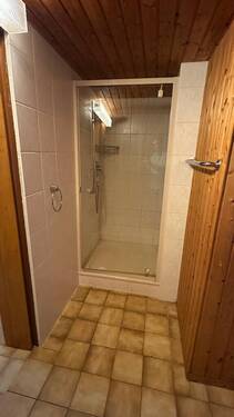Dusche im Saunabereich - 