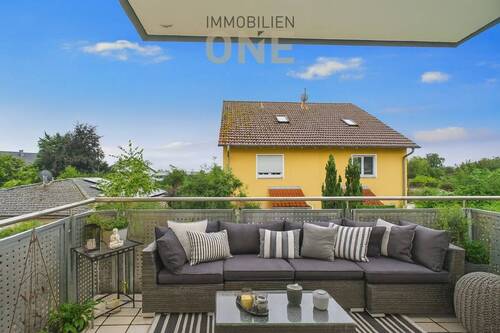 Bild 1 - Helle 3-Zimmer-Wohnung mit Südbalkon & Garage - Gepflegtes 6-Parteien-Haus