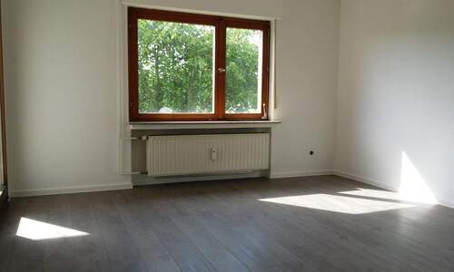 2016-07-25 10.02.04.jpg - Kleinwohnung im Tal mit kleinem Garten